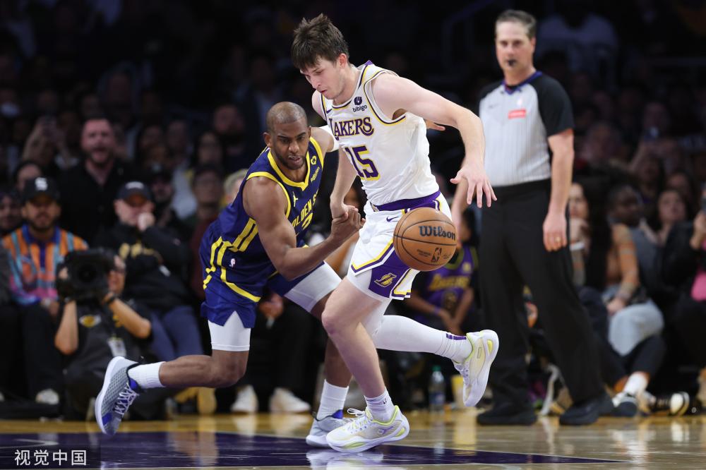 爆冷打败巨 爆冷打败巨